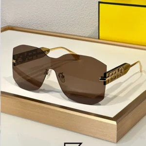 Sunglasses,Women FENDI FE40067 Sunglasses For Women Fendi