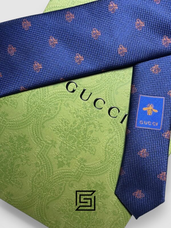 Ties Gucci - Navy Blue Color With Brown Bee Pattern Gucci