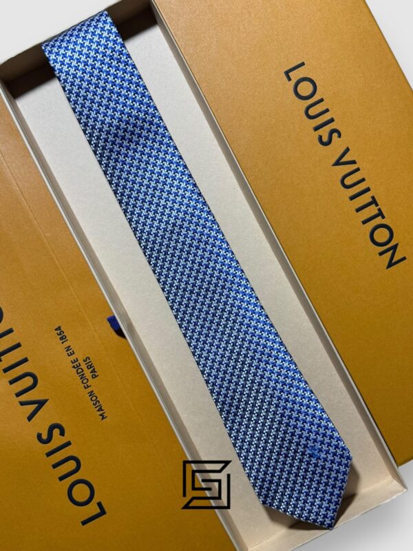Ties Louis Vuitton - Blue Engraved Pattern Italian Style Louis Vuitton