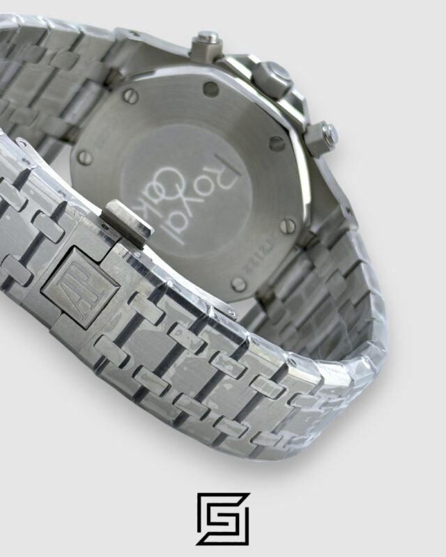 Audemars Piguet Royal Oak Chronograph – Black Dial – Stainless Steel – Japanese Quartz