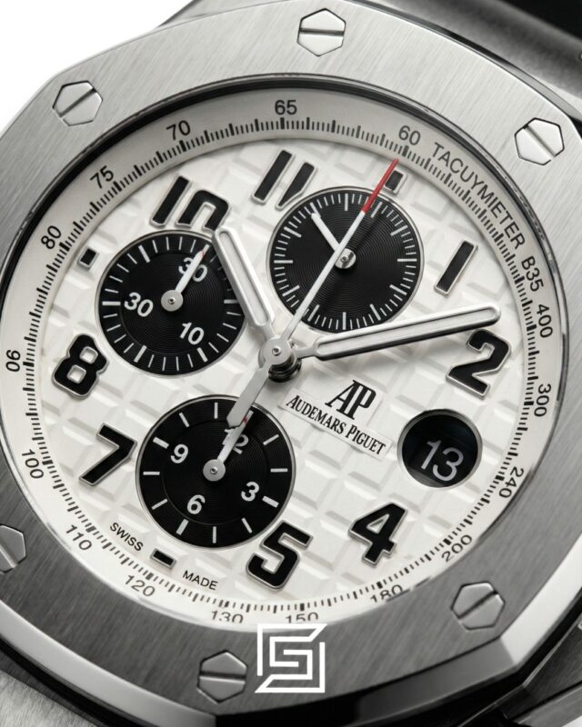 Audemars Piguet Royal Oak Offshore Chronograph "Panda" White Dial Automatic - 42mm