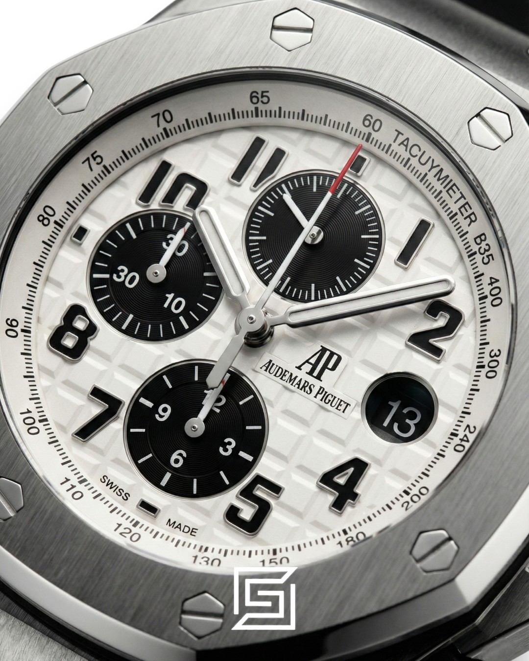 ⁦Audemars Piguet Royal Oak Offshore Chronograph "Panda" White Dial Automatic - 42mm⁩ - الصورة ⁦2⁩