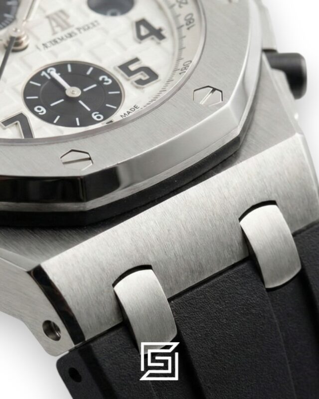 Audemars Piguet Royal Oak Offshore Chronograph "Panda" White Dial Automatic - 42mm