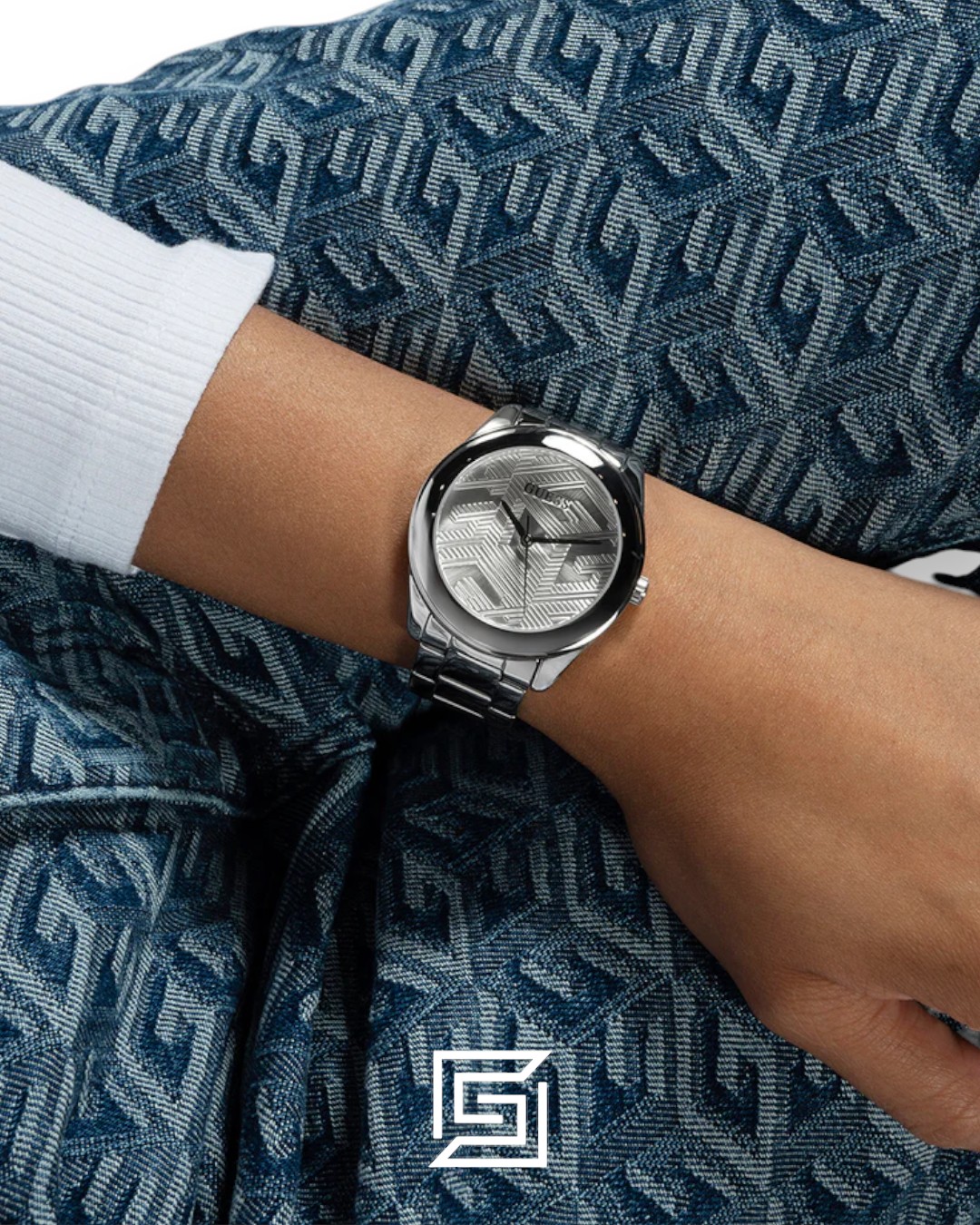 ⁦GUESS Ladies SILVER Tone Analog Watch GW0606L1⁩ - الصورة ⁦8⁩