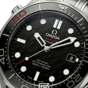 ⁦Omega Seamaster Professional Diver 300M – 50th Anniversary "James Bond" – Black Dial (41mm)⁩ - الصورة ⁦2⁩
