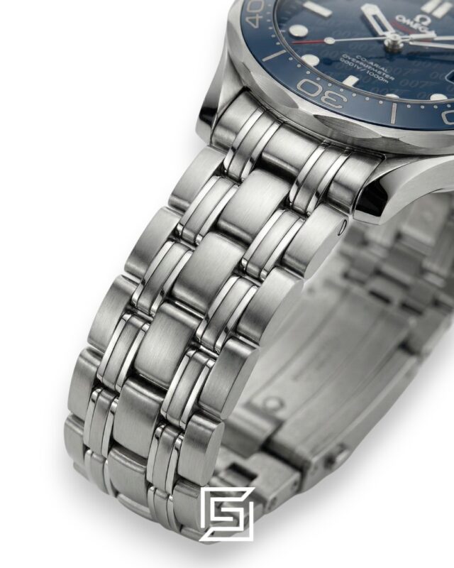 Omega Seamaster Professional Diver 300M – 50th Anniversary "James Bond" – Blue Dial (41mm)