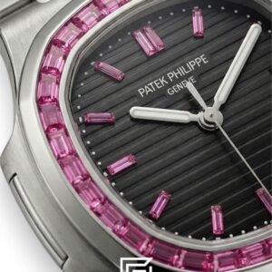 ⁦Patek Philippe Nautilus – White Dial – Pink Gem Bezel – Japanese Automatic⁩ - الصورة ⁦3⁩