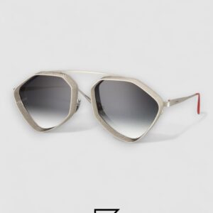 ⁦Vysen The Ezy - E3 Silver Matte Frame Grey Gradient Leanses⁩ - الصورة ⁦1⁩