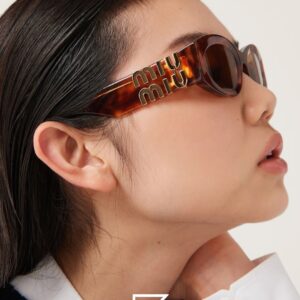 ⁦Miu Miu SMU11w Brown Lenses and Tiger Brown Frame⁩ - الصورة ⁦6⁩
