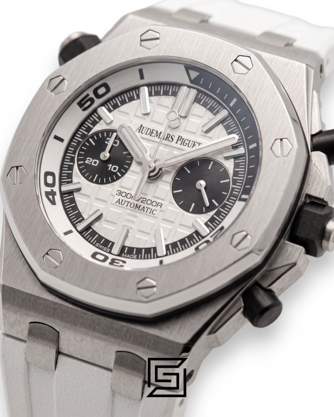 ⁦Royal Oak OffShore WF0851 Quartz 2 Counters Rubber White⁩ - الصورة ⁦2⁩